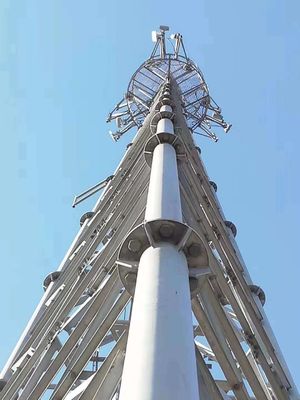 पार्क के लिए Q235 स्टील जीएसएम स्व समर्थन एंटीना टॉवर